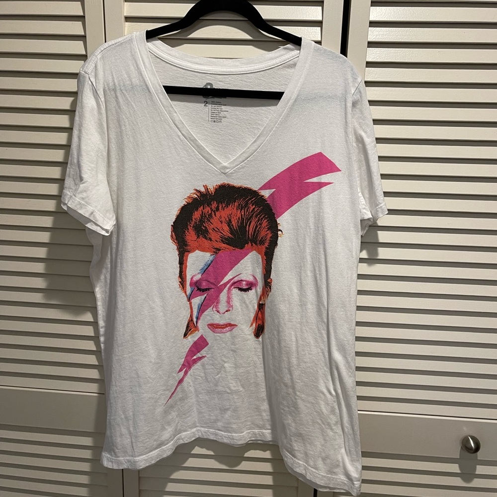 Torrid V-Nack Bowie Tee